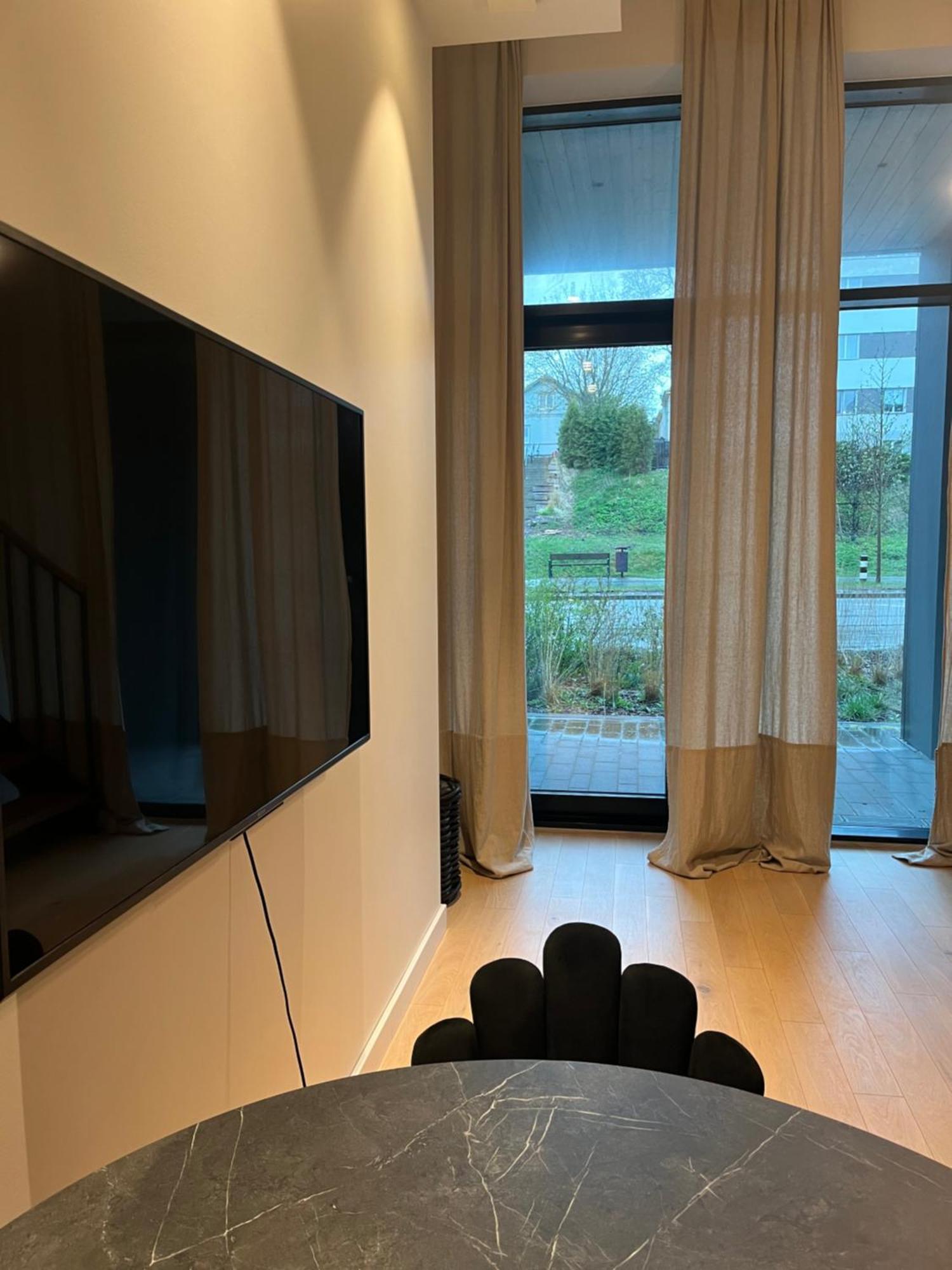 Chic Duplex Near Sea And Old Town In Aria Leilighet