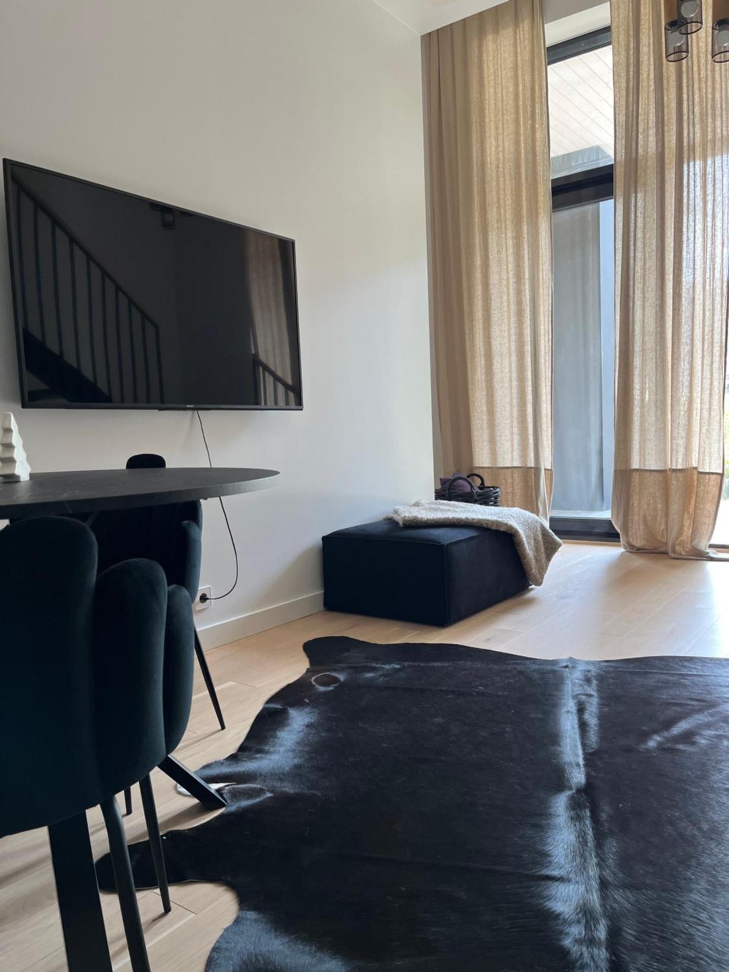 Chic Duplex Near Sea And Old Town In Aria Leilighet