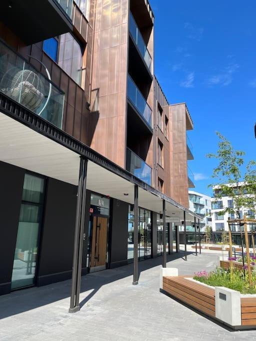 Chic Duplex Near Sea And Old Town In Aria Tallinn