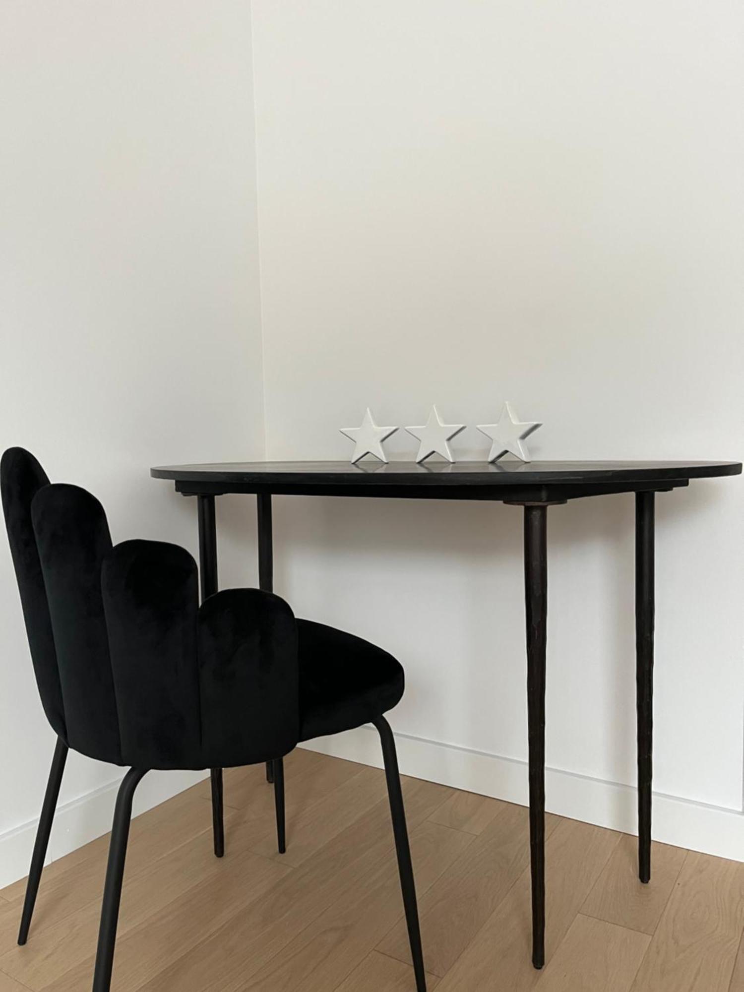 Apartment Chic Duplex Near Sea And Old Town In Aria Tallinn